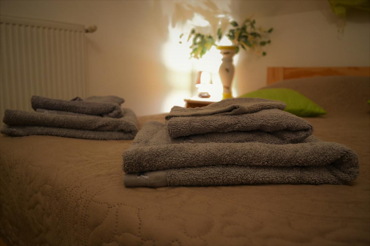 Chambre D'Hotes Lidia Autun Exterior photo